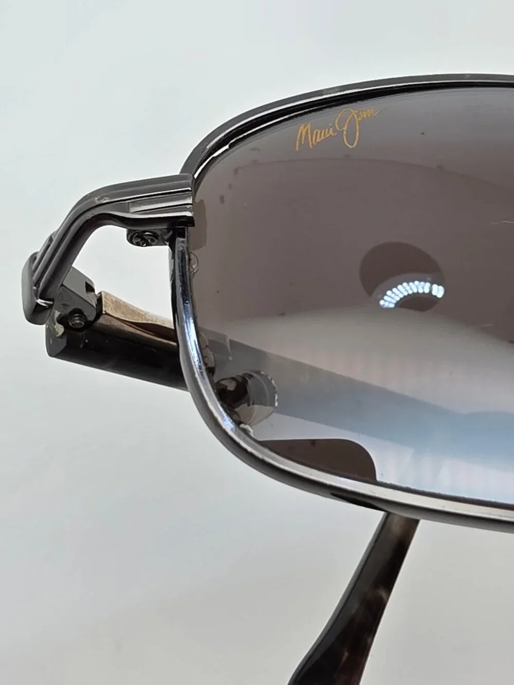 Maui Jim MJ-162-02 Kahuna Gunmetal Frame Polarized Neutral Grey Lens Sunglasses